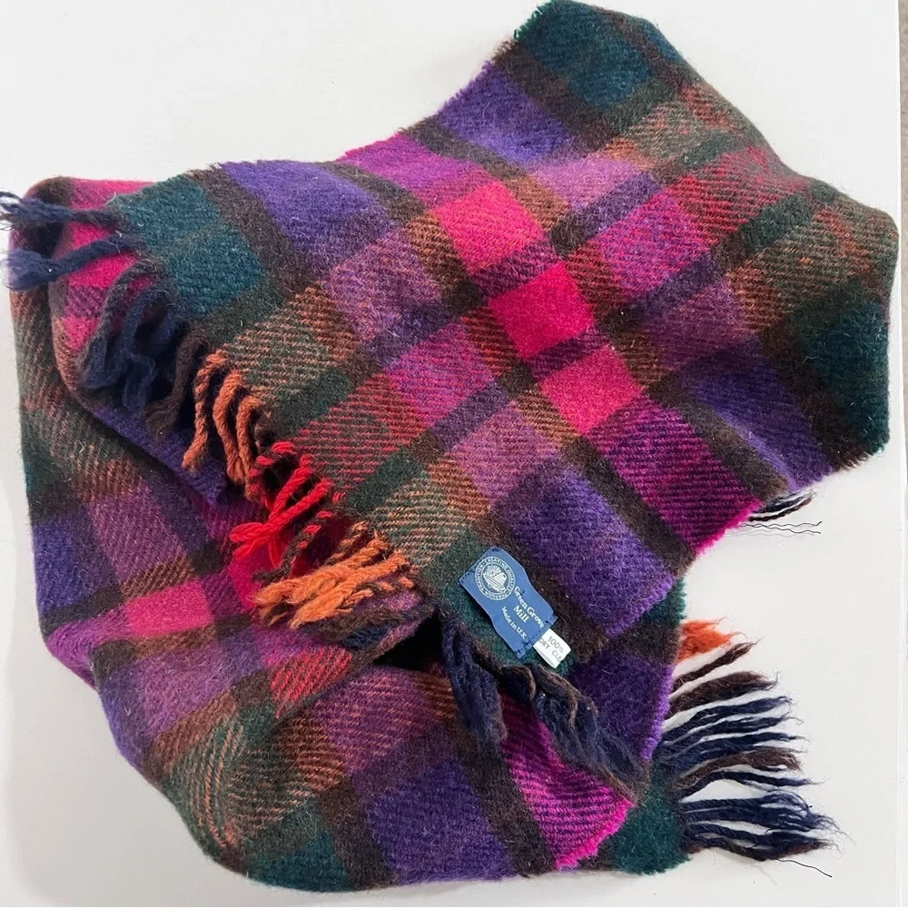 Green Grove Weavers Scotland Multi Color Plaid Tartan Wool Fringe Scarf Unisex